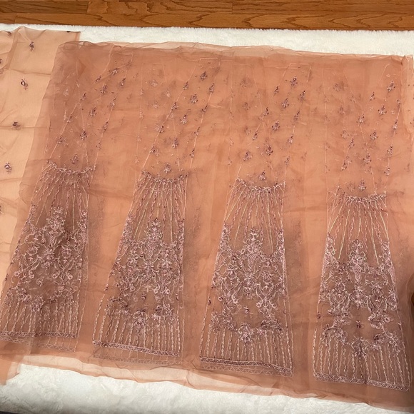 Unstiched Asim Jofa organza 3 piece suit - peach color - Picture 4 of 6